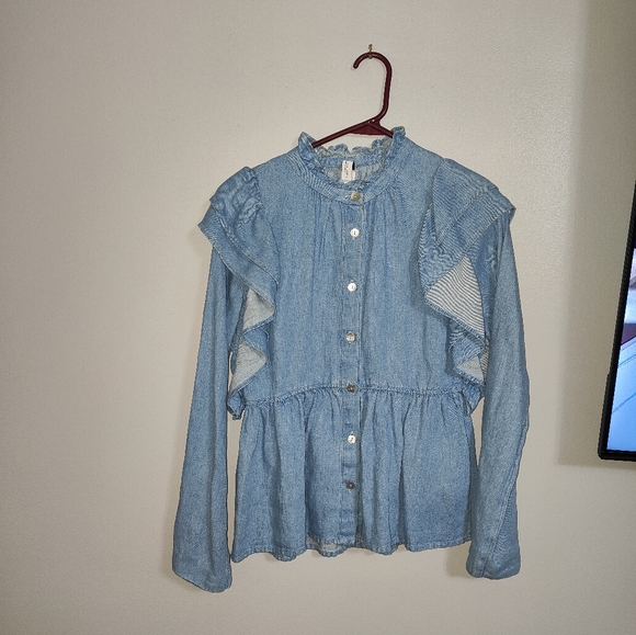 NWT Zara Women’s Denim Ruffles Blue Button Down Shirt - Picture 5 of 14